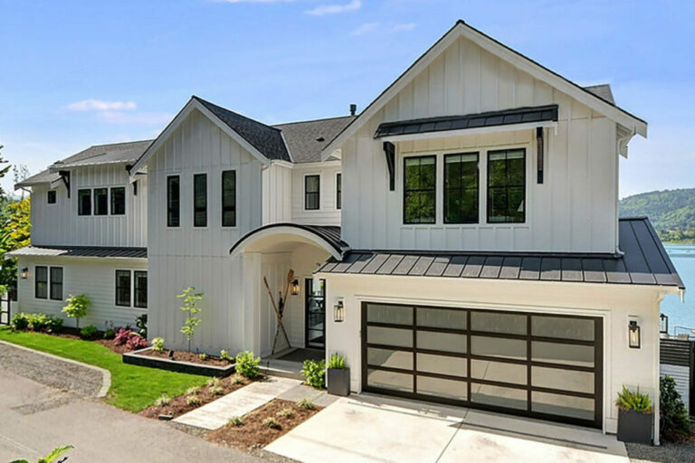 2-Story 4-Bedroom Stunning Home With Open Living Space and Guest Quarters (Floor Plan)