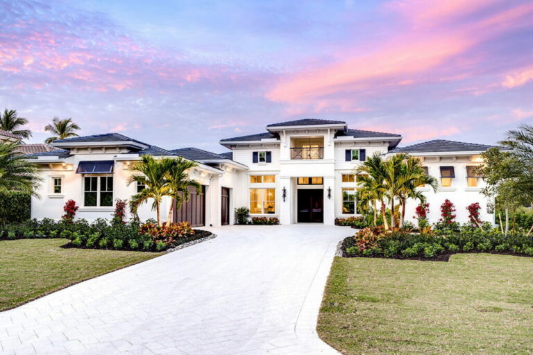 4-Bedroom 1-Story Beach House With Open-Concept (Floor Plan)